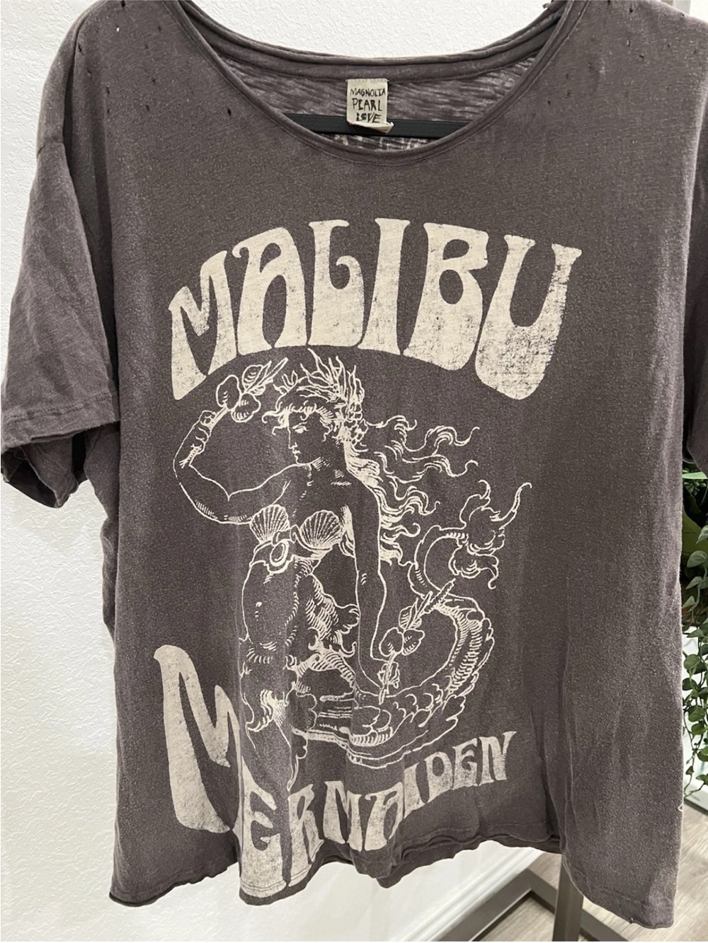Magnolia Pearl Charcoal Malibu Mermaid Tee